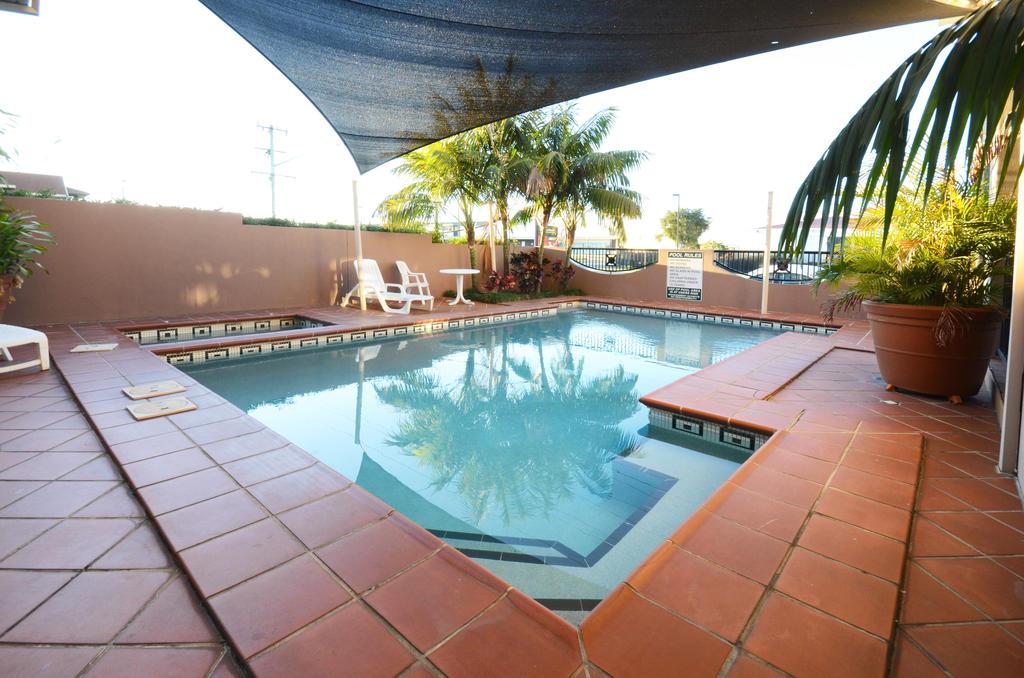 Quality Inn Grafton Bagian luar foto