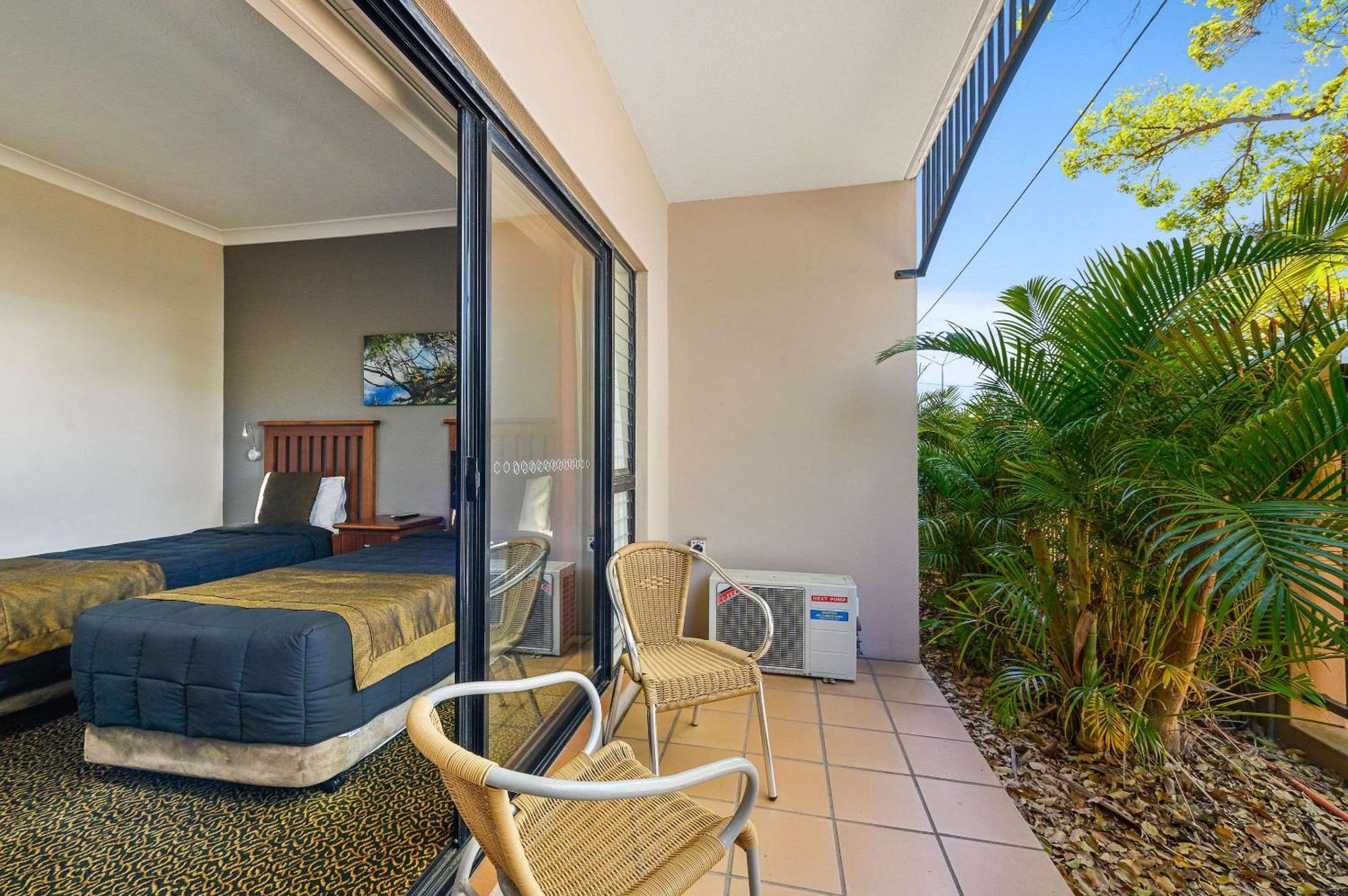 Quality Inn Grafton Bagian luar foto