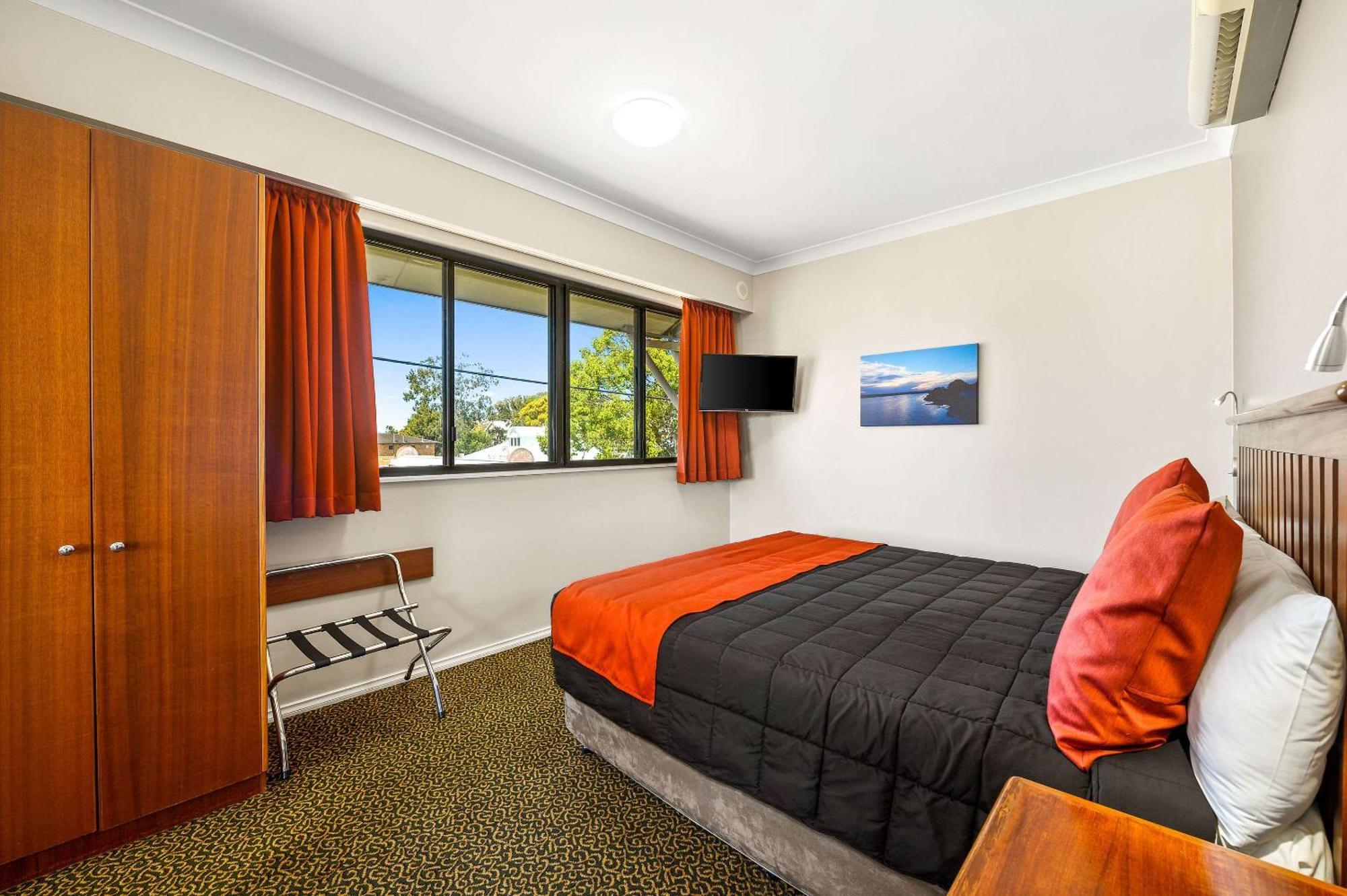 Quality Inn Grafton Bagian luar foto