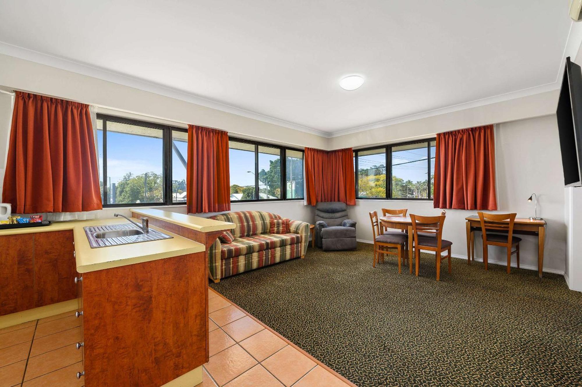 Quality Inn Grafton Bagian luar foto