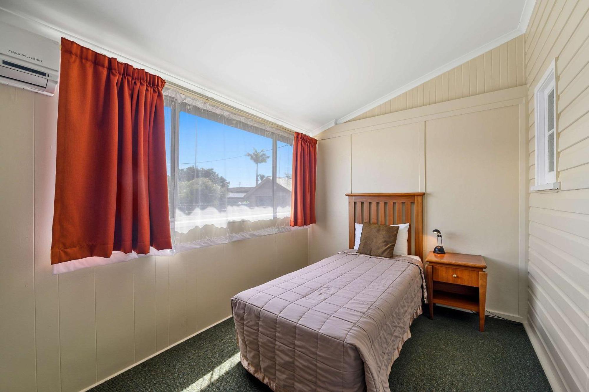 Quality Inn Grafton Bagian luar foto