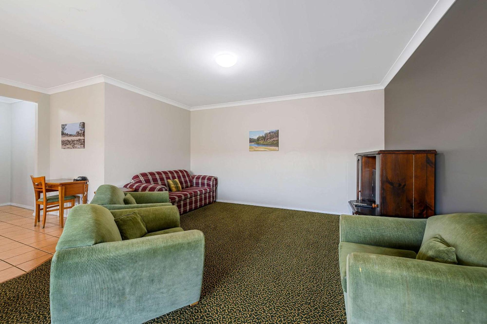 Quality Inn Grafton Bagian luar foto